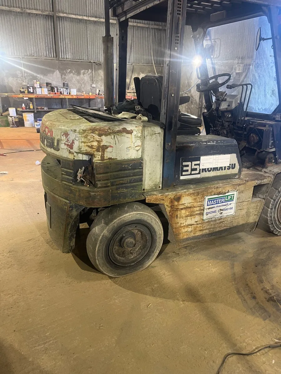 Komatsu 3.5 ton forklift - Image 4