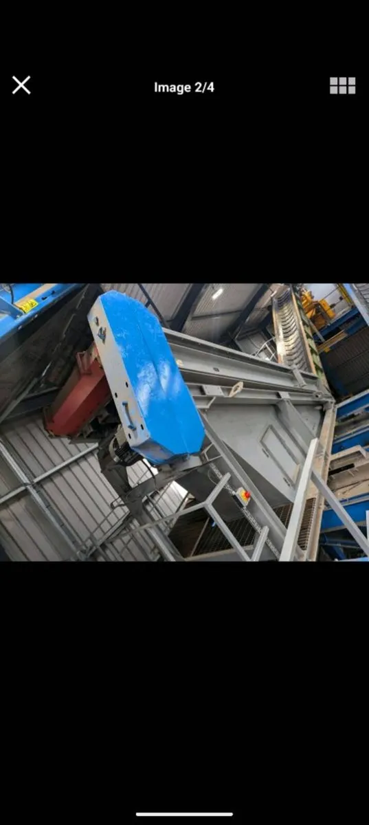 Screen Deck - Image 2