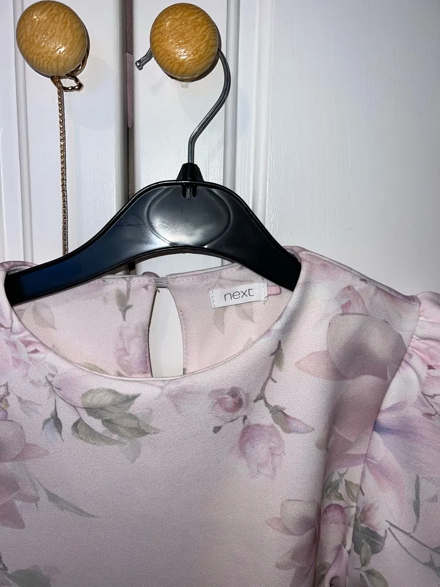 Girls formal dress - Image 3