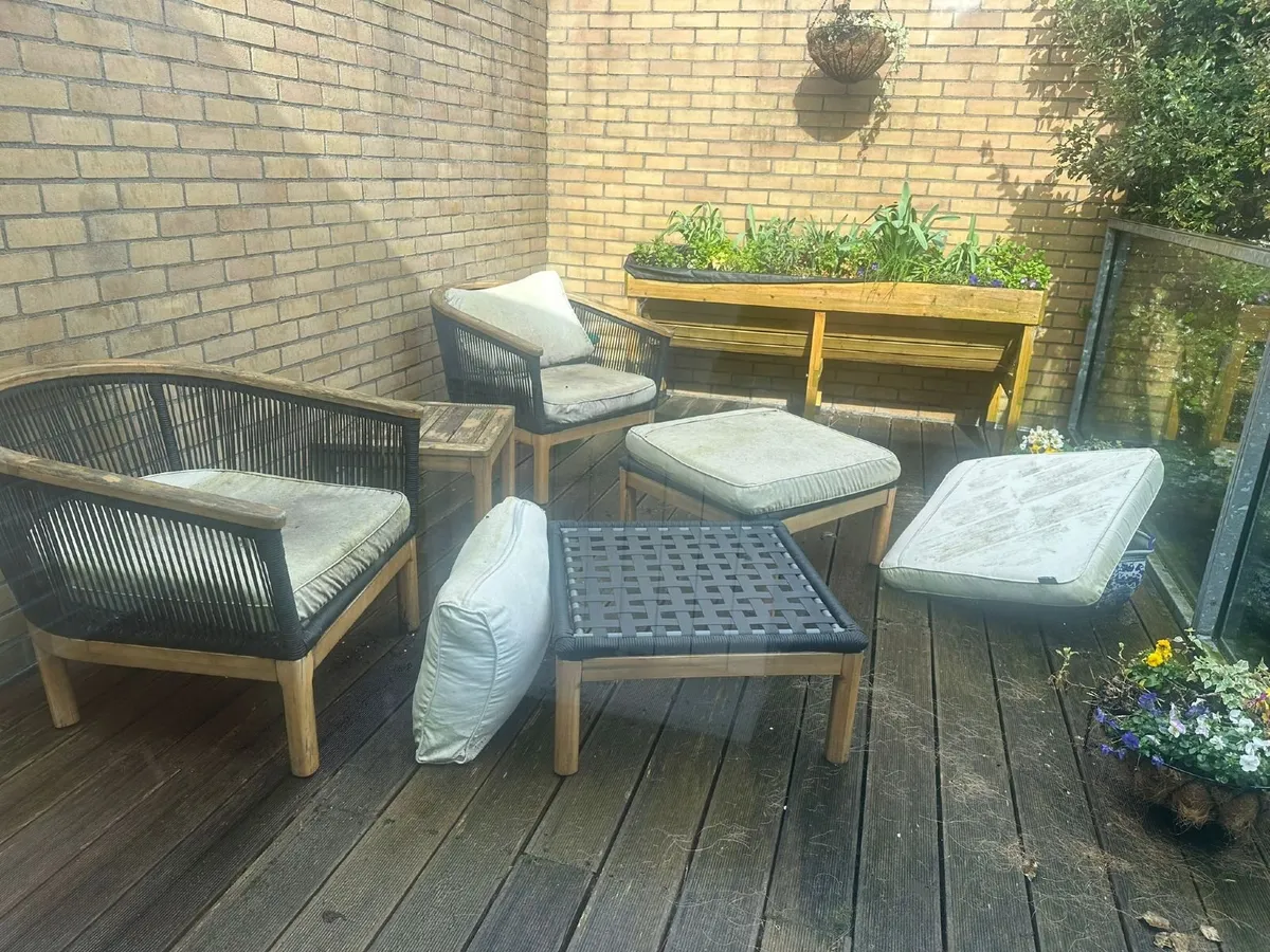 Outdoor furniture set - Image 2