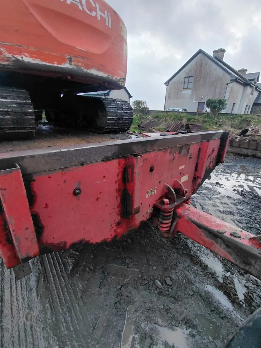 Low loader - Image 3