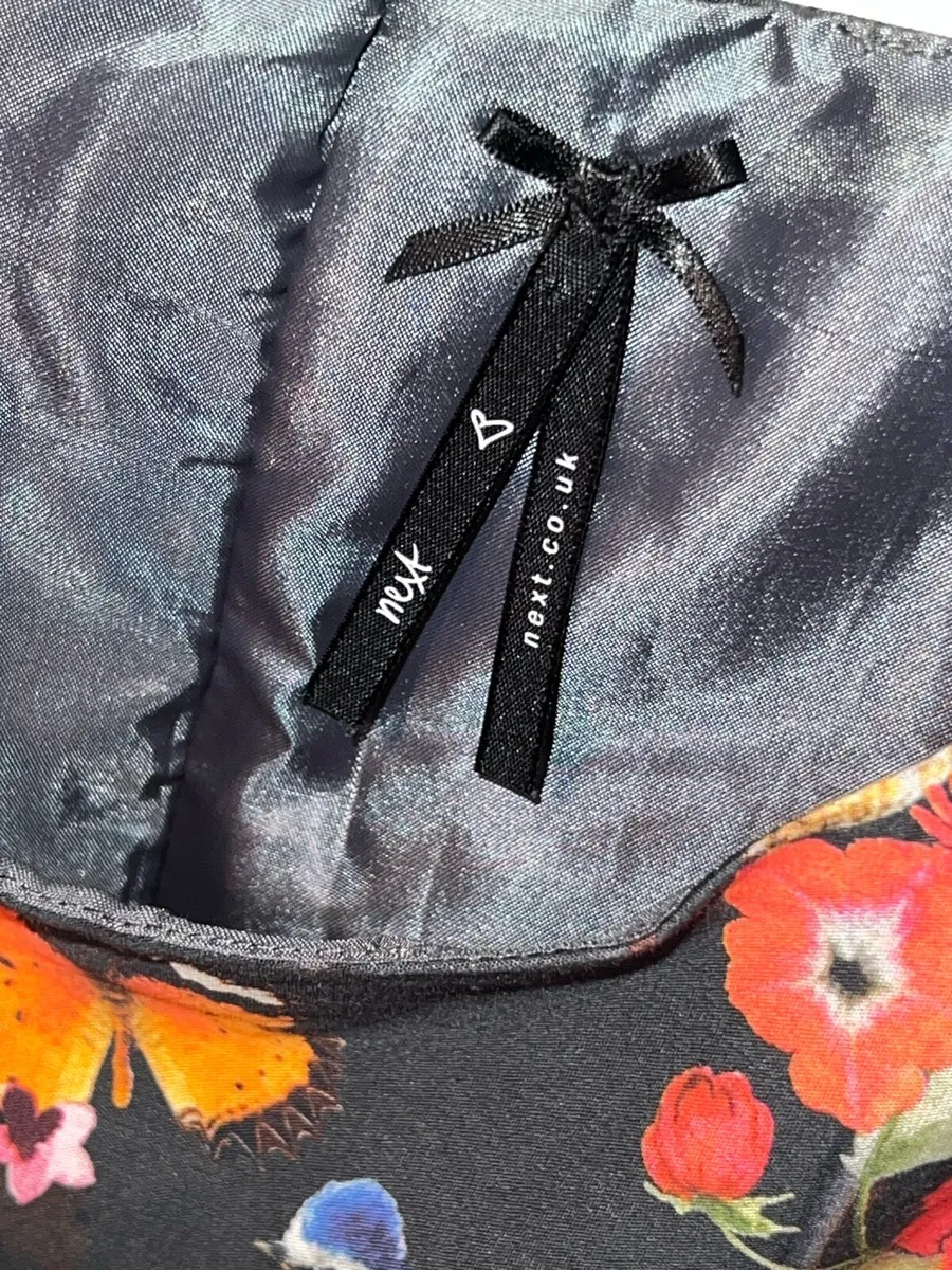 Girls sleeveless black dress with gold belt - Image 2