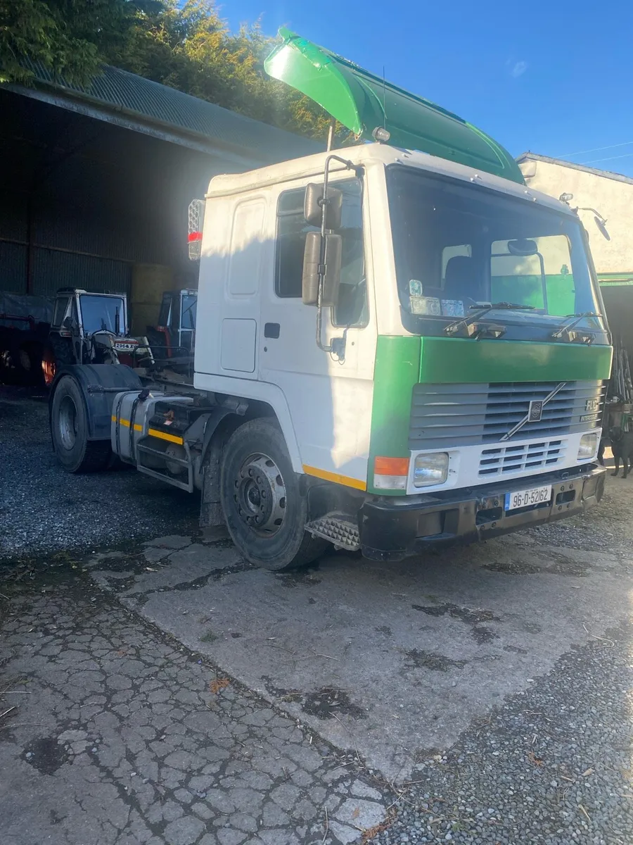 Volvo FL10 - Image 1