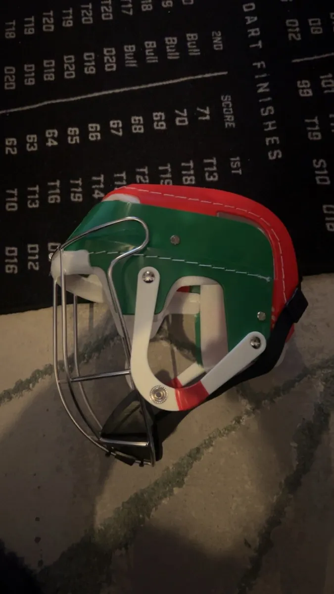 Gola helmet - Image 2