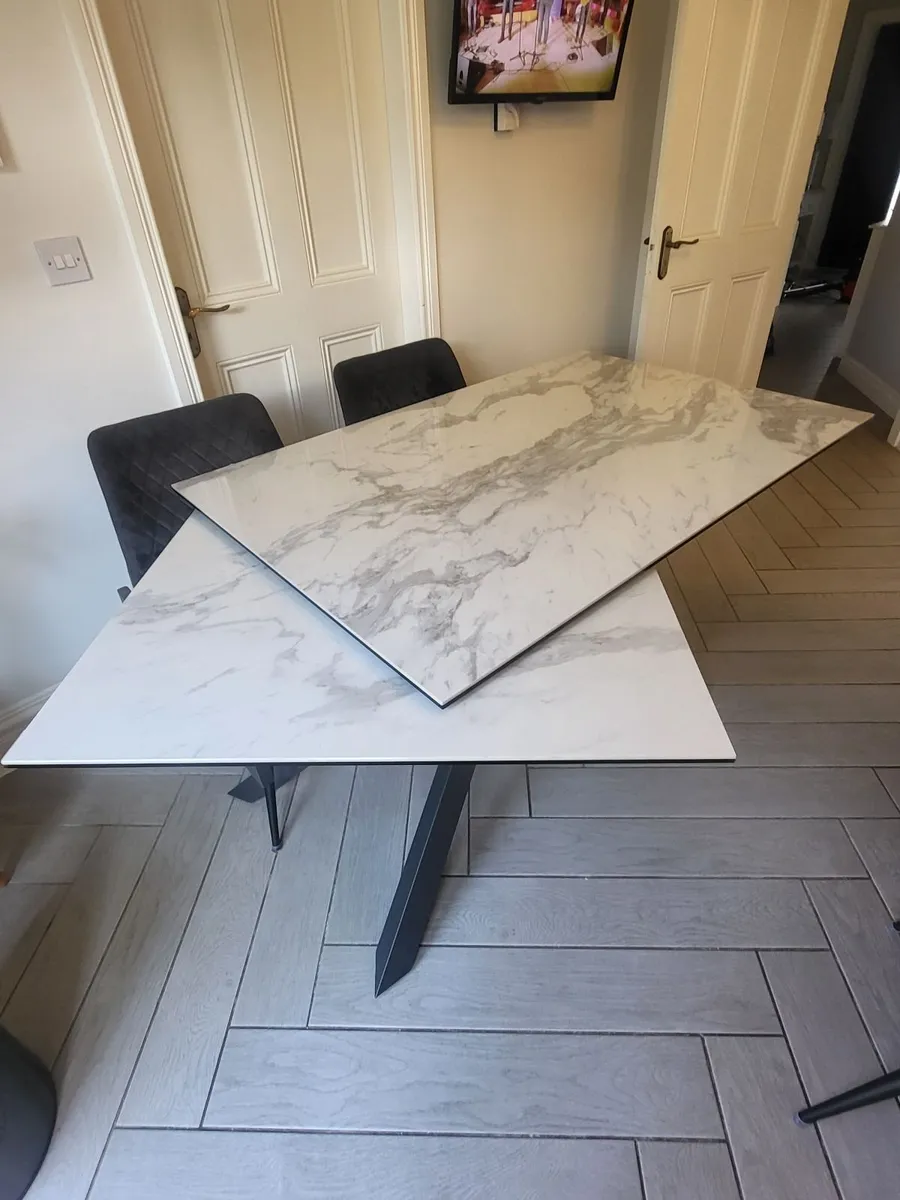 Dining Table - Image 4