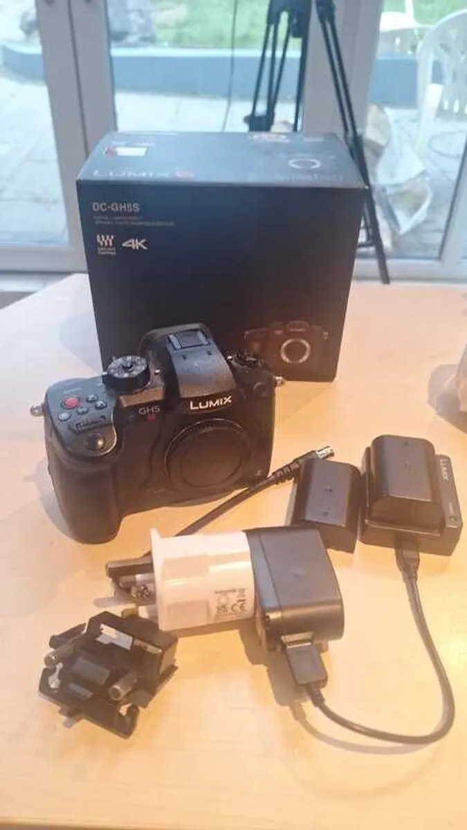 Lumix Dc-gh5s 4k - Image 1