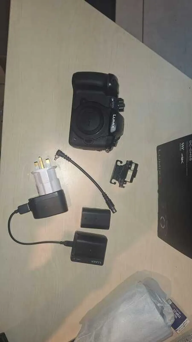 Lumix Dc-gh5s 4k - Image 4