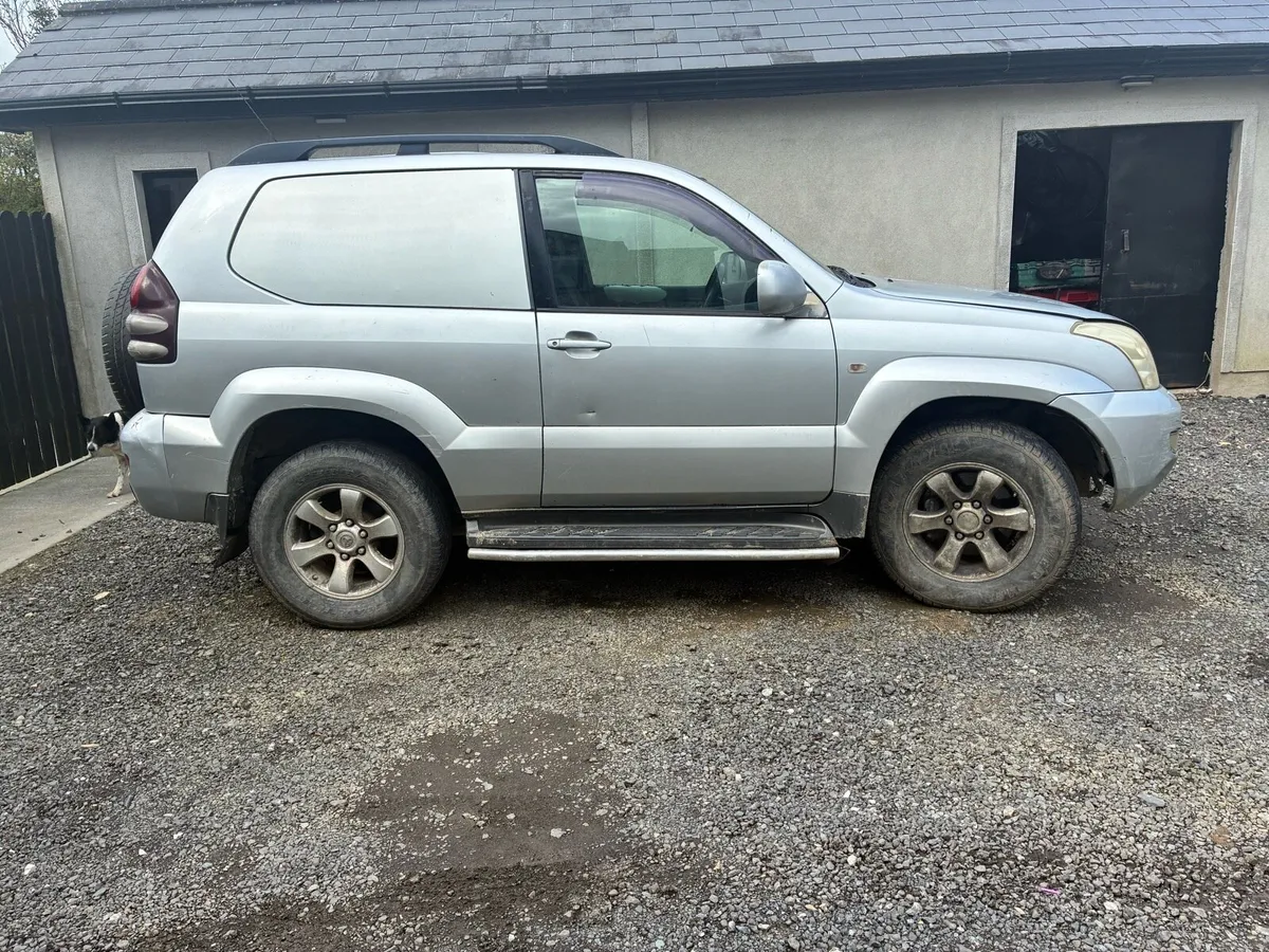 Toyota landcruiser - Image 2