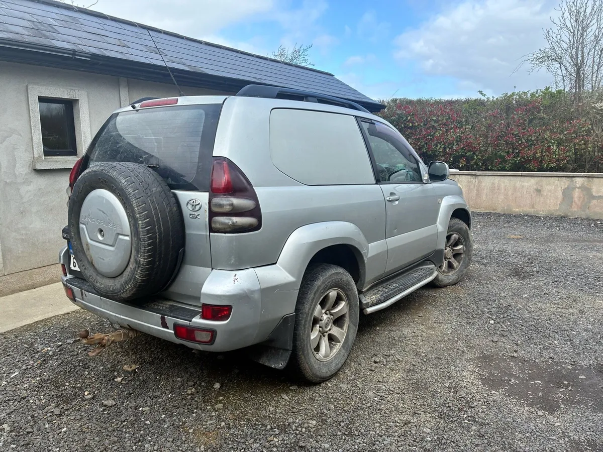 Toyota landcruiser - Image 3