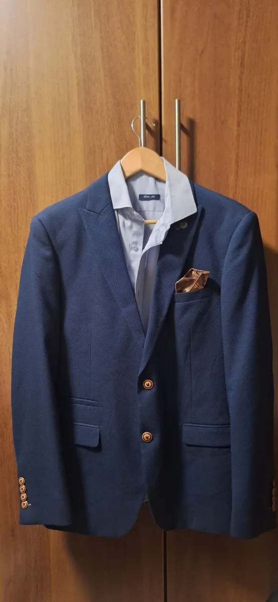 Men's suit jacket - Image 1