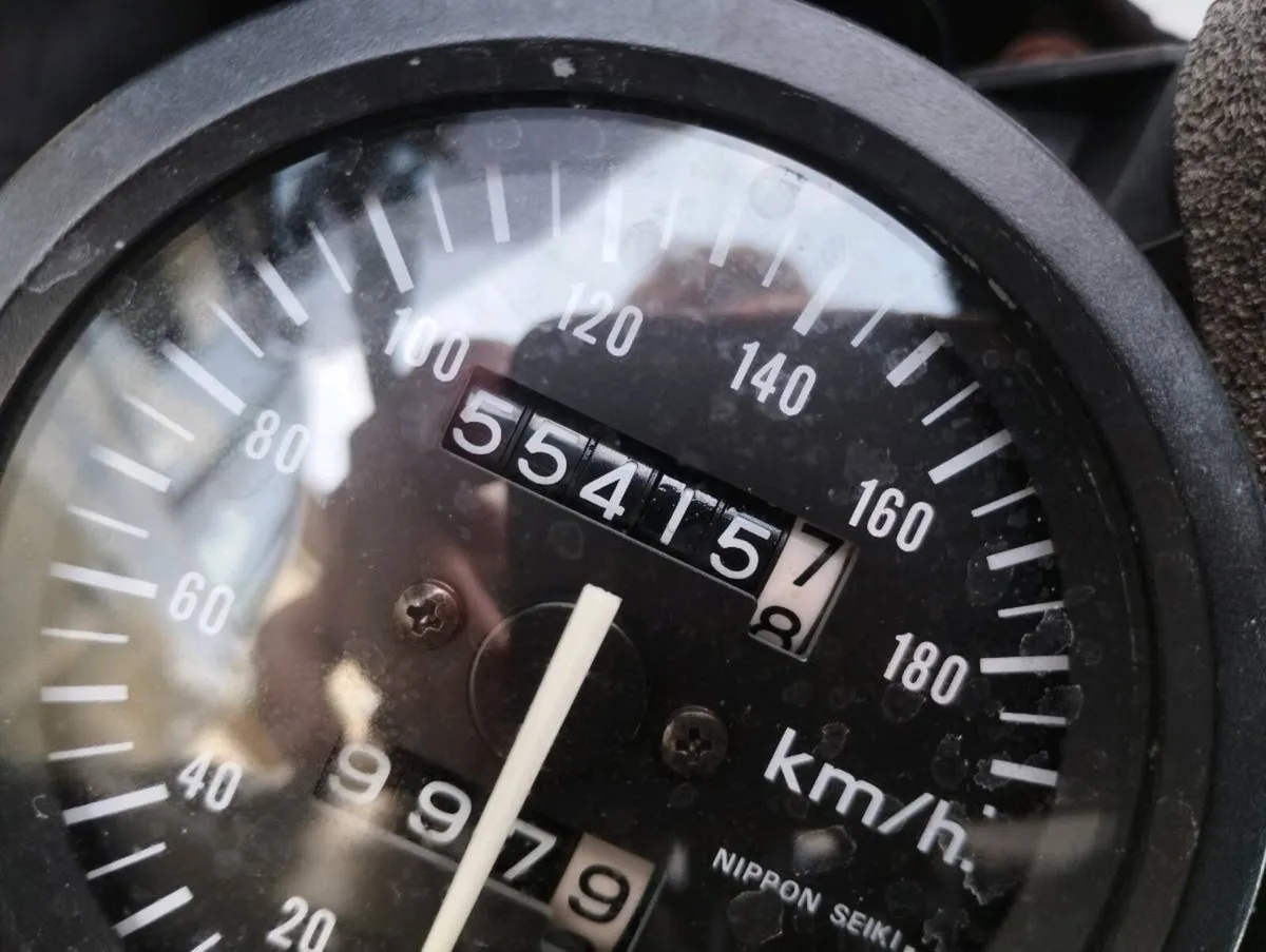 Honda cbr400rr Japanese import - Image 4