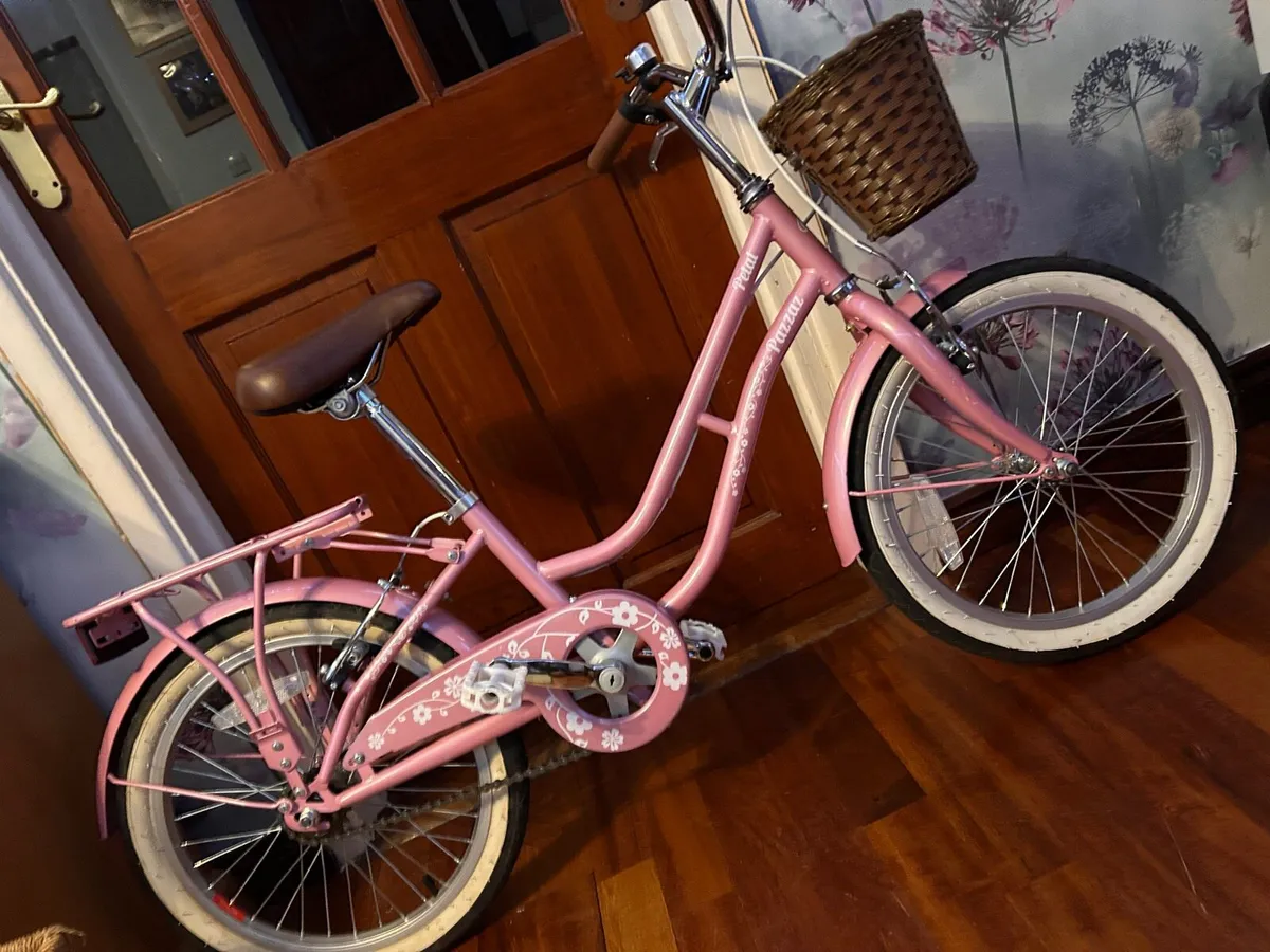 Pazzaz Petal heritage bike 18” - Image 1