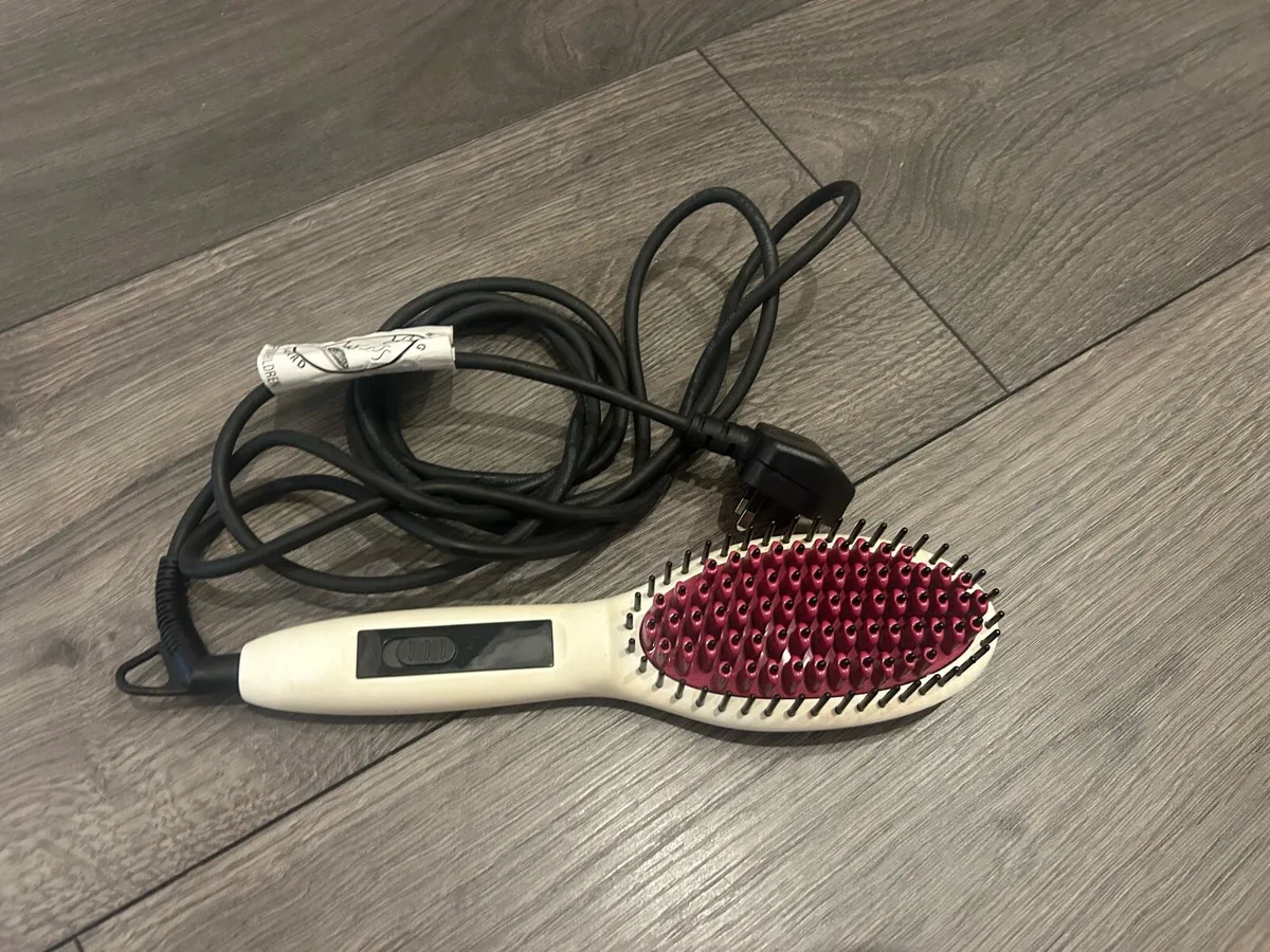 Instyler straightening brush - Image 1