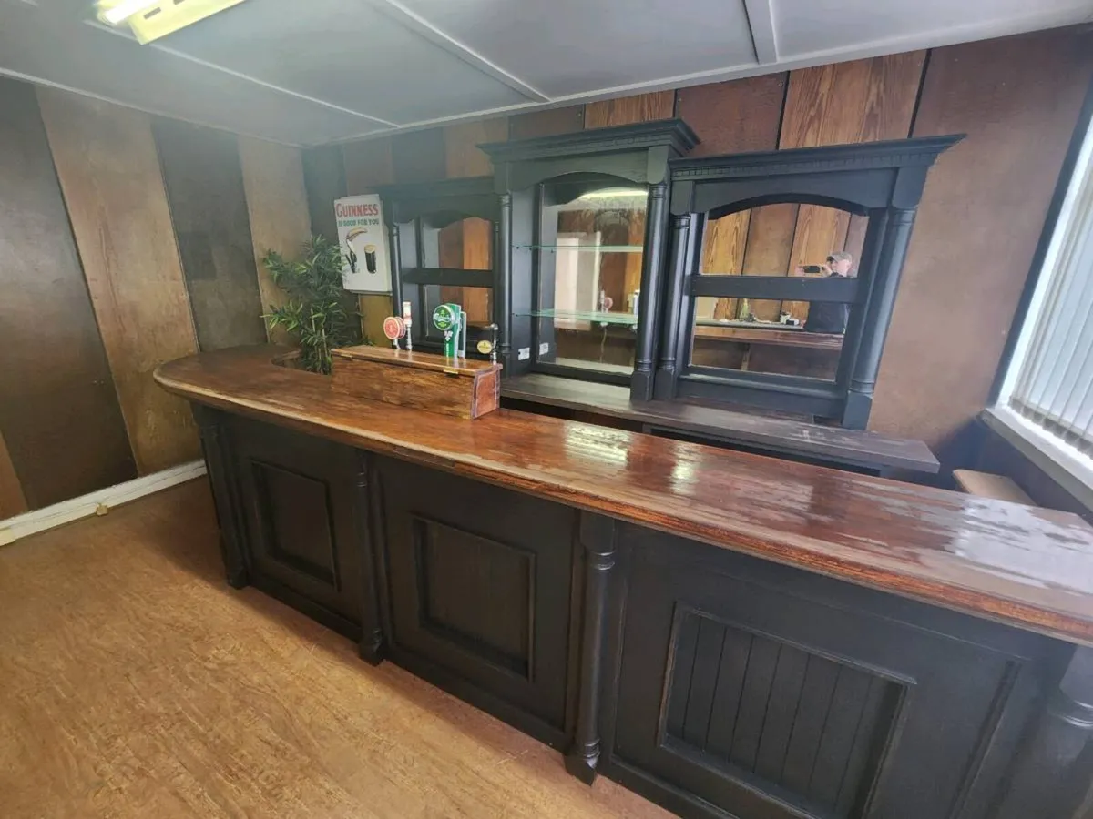 Home bar/ pub counter - Image 2