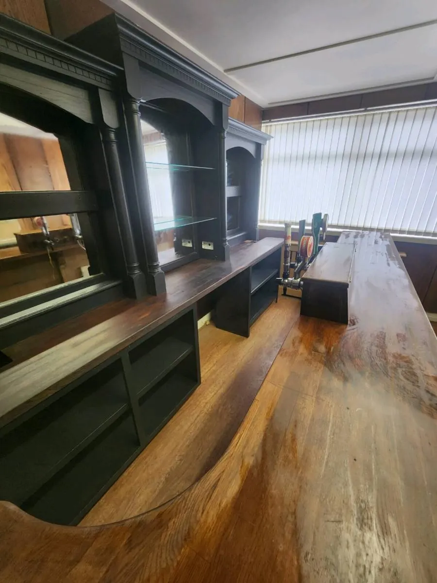 Home bar/ pub counter - Image 3