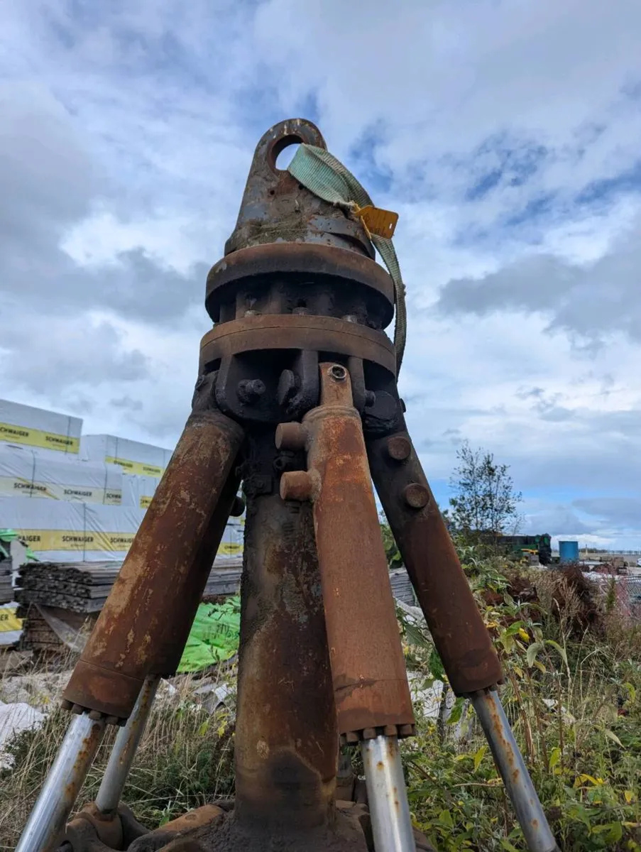 Scrap grab - Image 2