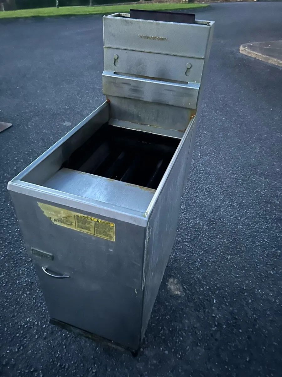 Pitco Nat gas fryer - Image 2