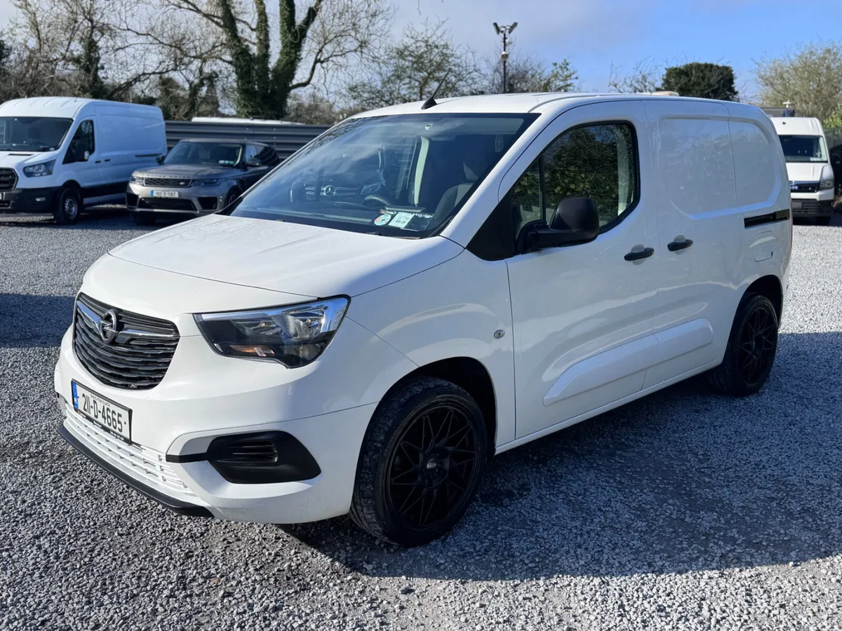 Opel Combo 2021 from €68 per week no deposit - Image 2