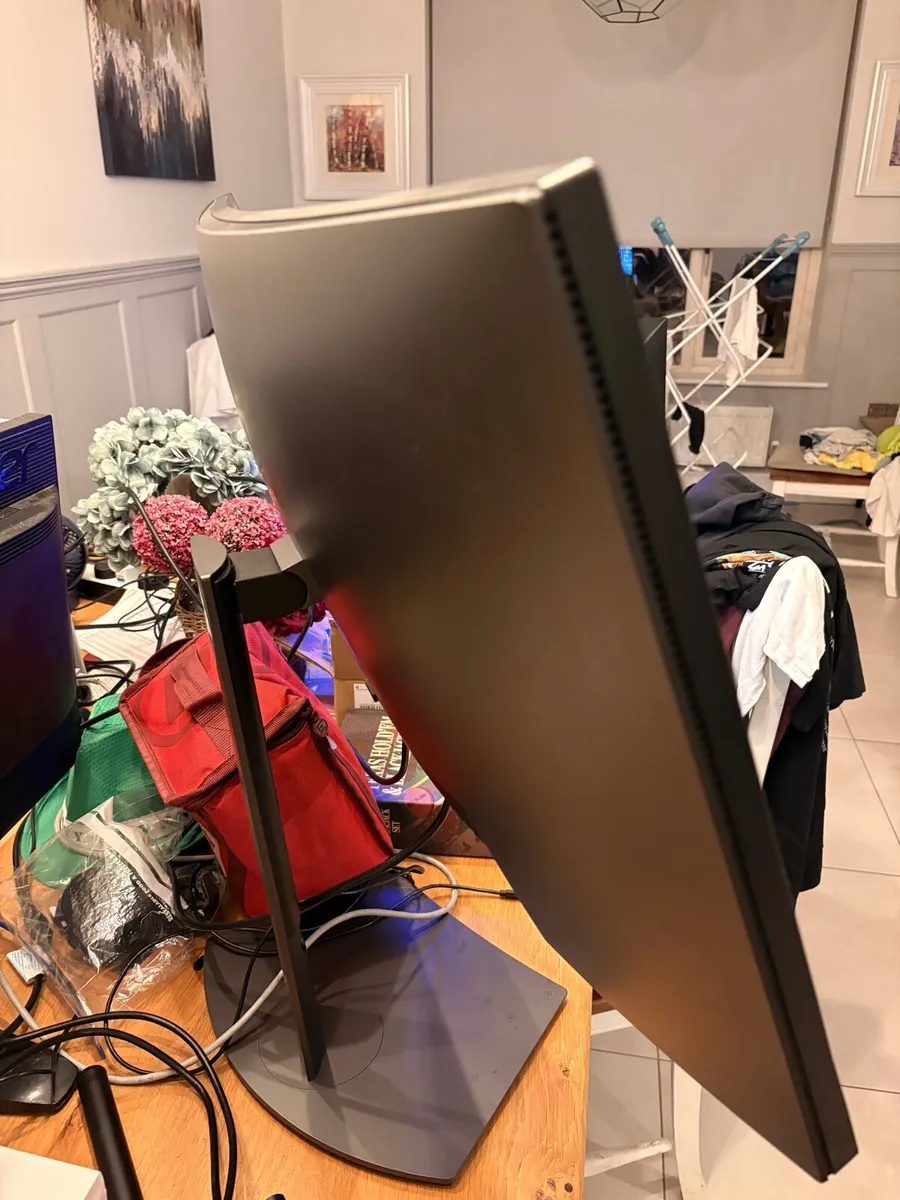 Dell Monitor S3220DGF 32’’ 165Hz 1440p - Image 2