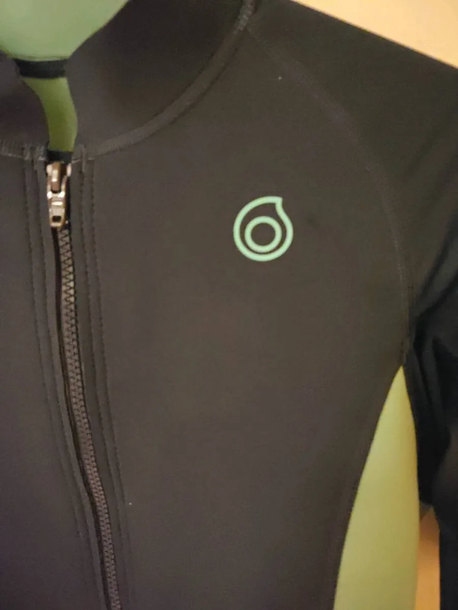 🌊 Men’s Neoprene Top – Decathlon 500 (Short Sleev - Image 2