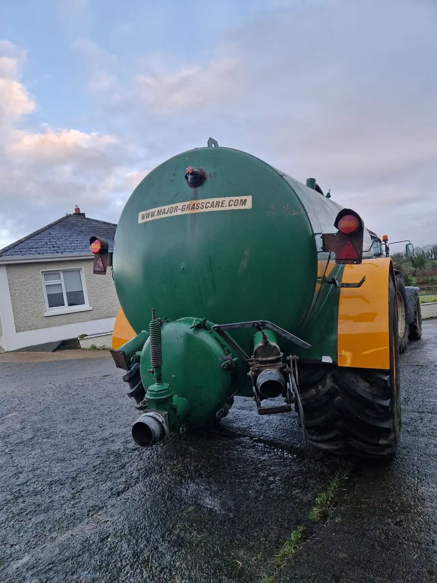 Vacum tanker - Image 2