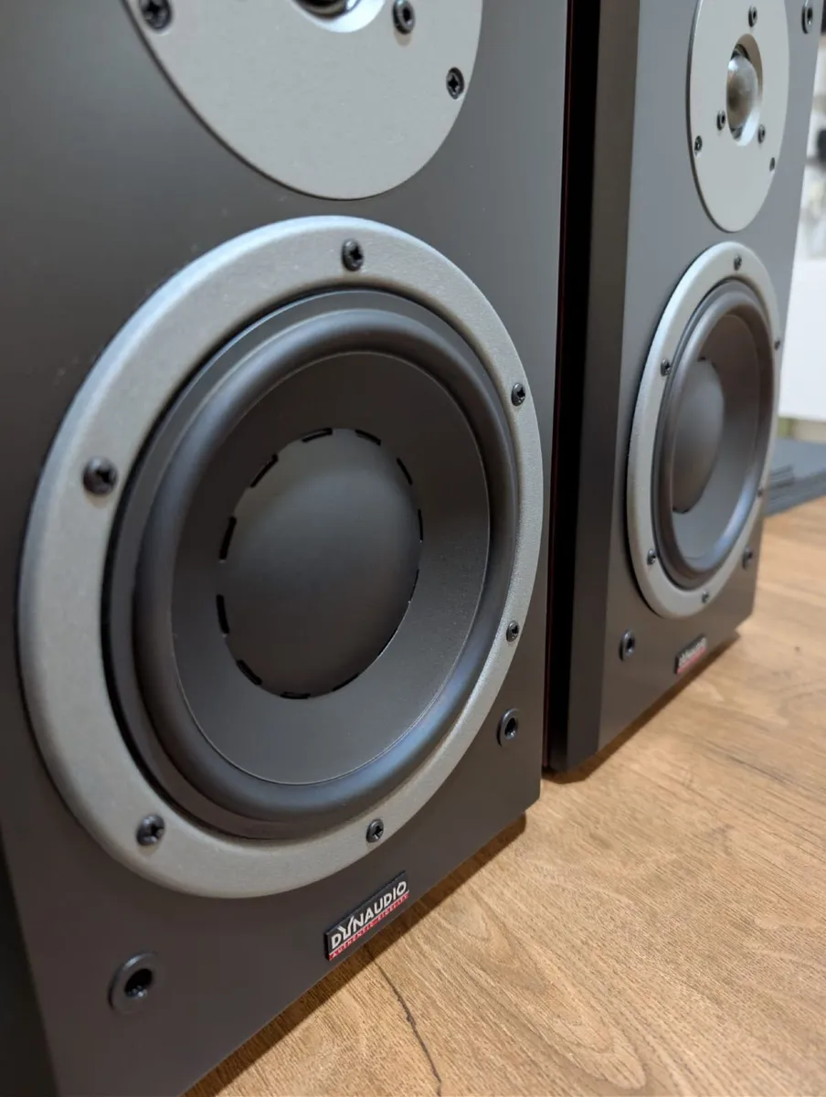Dynaudio DM 2/7 Speakers - Bookshelf - Image 2