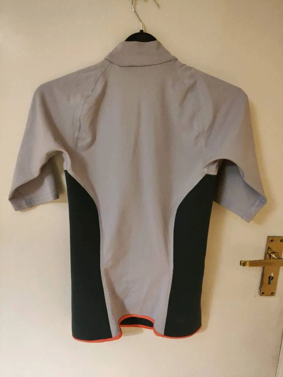 Men’s Sports/Water Top – Decathlon (Size S) - Image 4