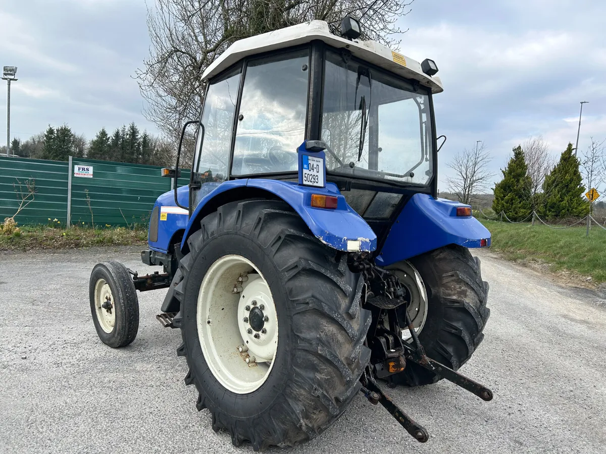 2004 Farmtrac 70 2wd - Image 2