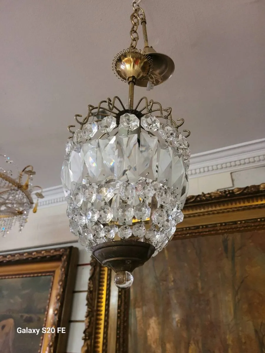 8 French chandaliers and ceiling lights 120eu each - Image 1
