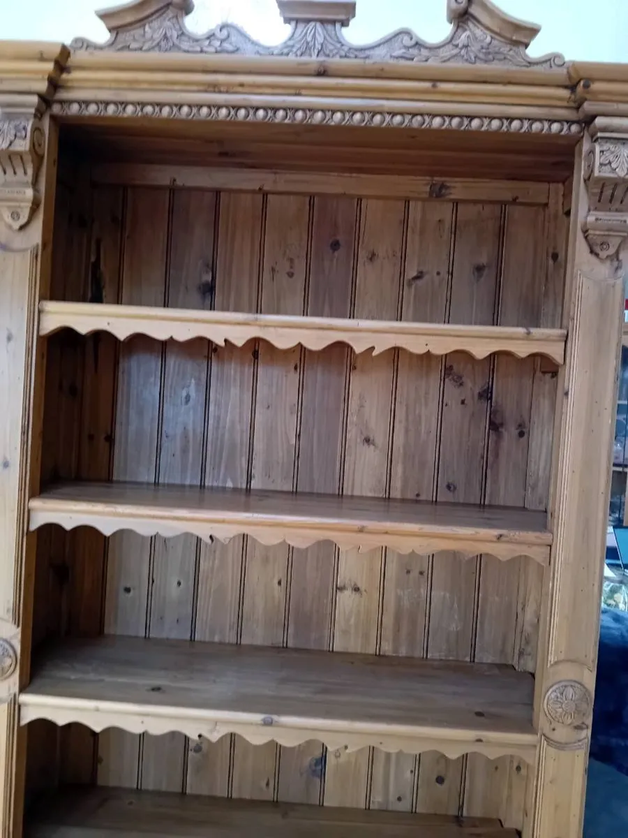 SOLID OAK FREE STANDING CABINET - Image 3