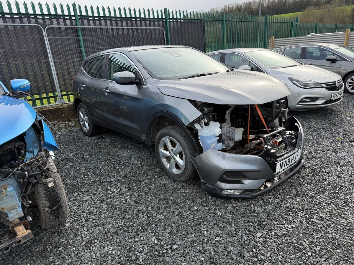 2019 Nissan Qashqai 1.5 DCI - Image 2