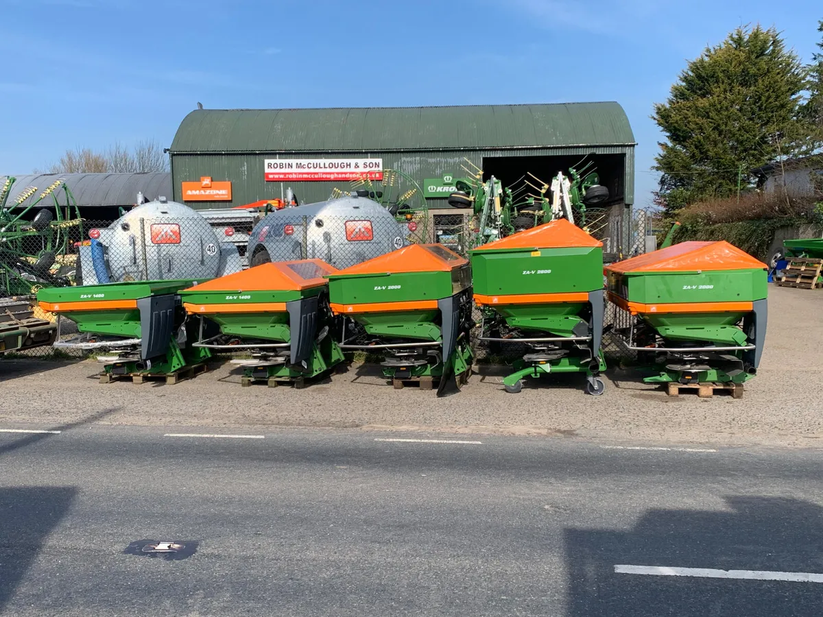 Amazone spreaders - Image 1