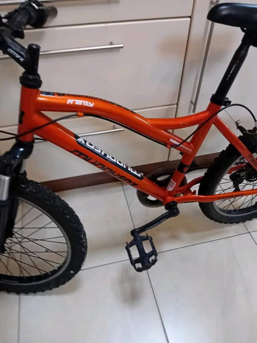 BOYS MOUNTAIN BIKE 20 INCH WHEELS - Image 1