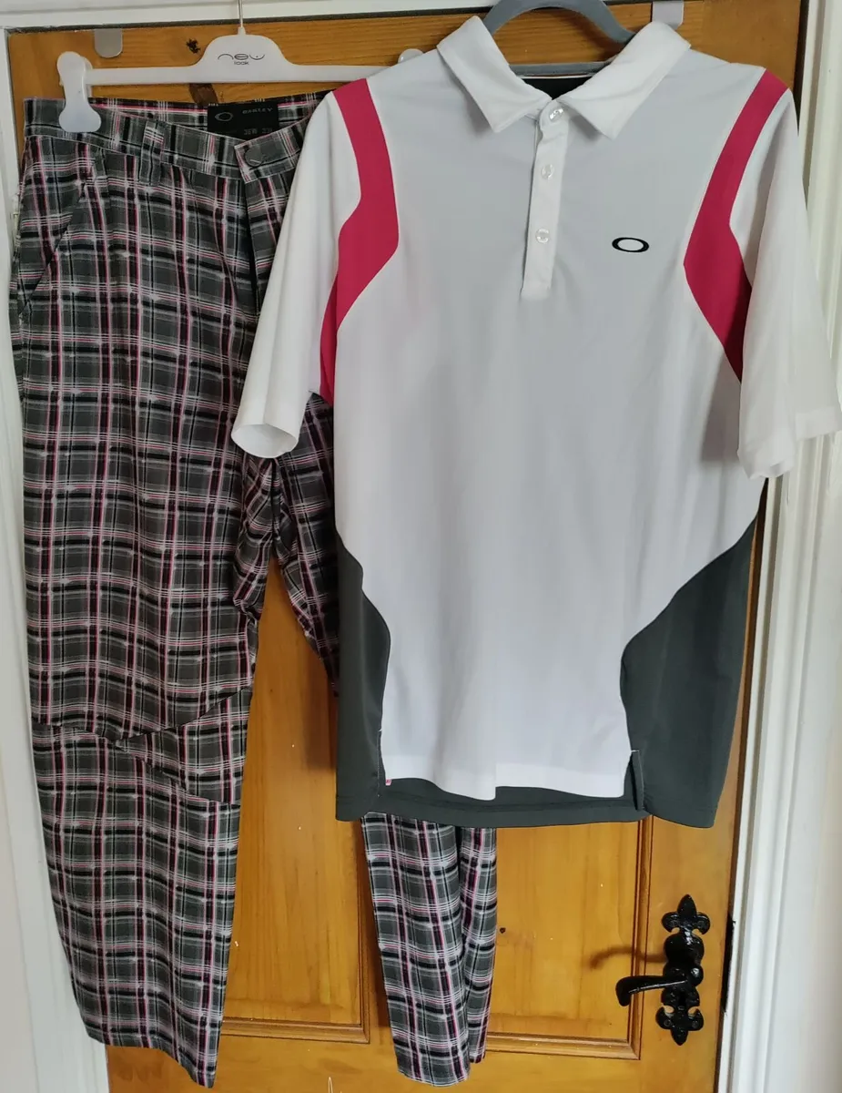 Oakley polo shirt L - Image 3
