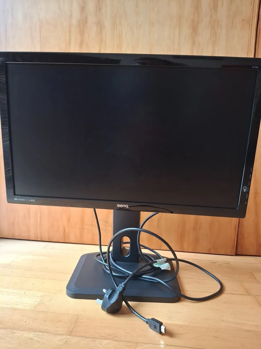 LCD monitor - Image 1