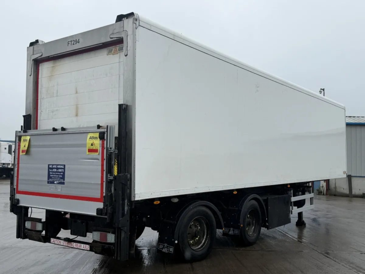 2016 GRAY & ADAMS SINGLE TEMP FRIDGE TRAILER - Image 4