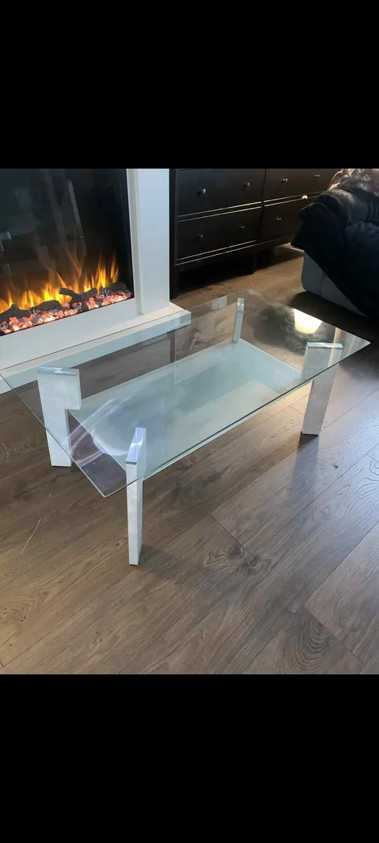 3 glass tables Coffee decoration display table - Image 4