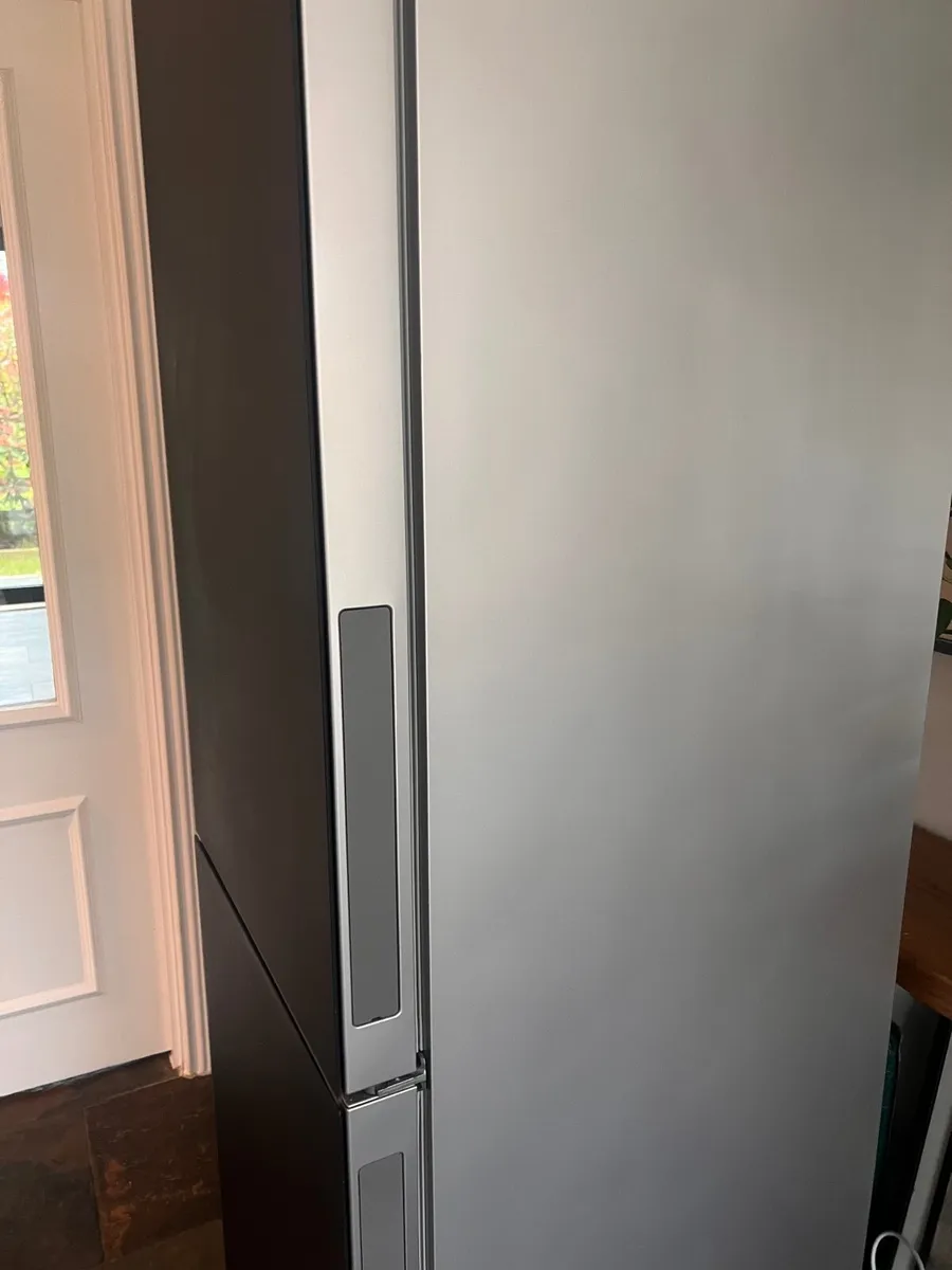 Fridge freezer - Image 3