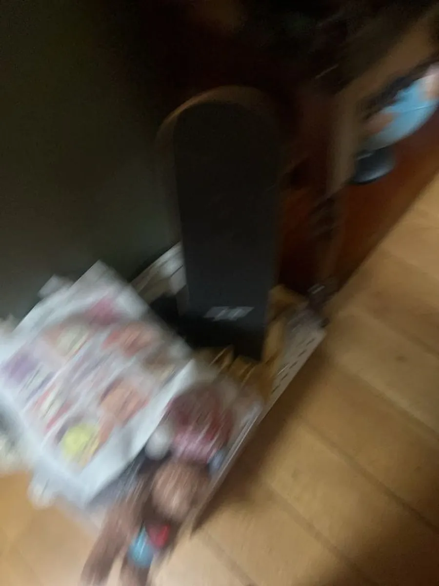 bed and lockers bedroom furniture - Image 1