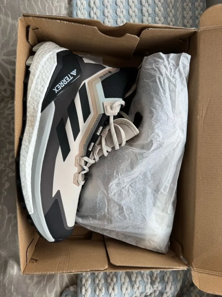 Terrex Free hiker 2 gortex boots - Image 4