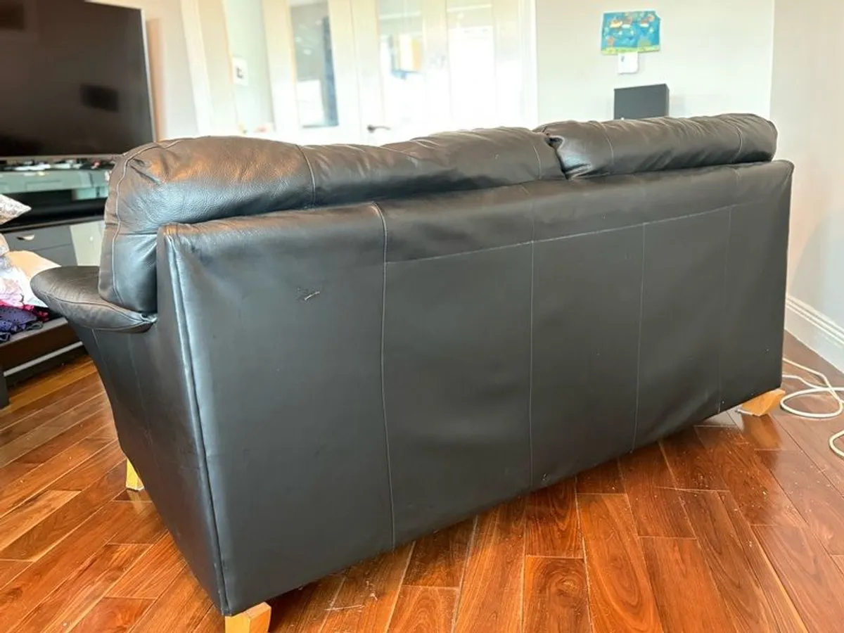 Free 3 seater sofa / couch - Image 3