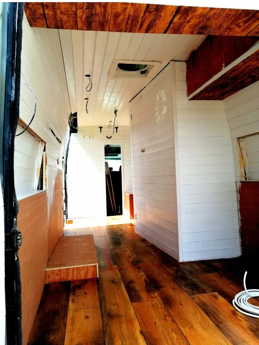 Iveco Daily Camper Van - Image 3