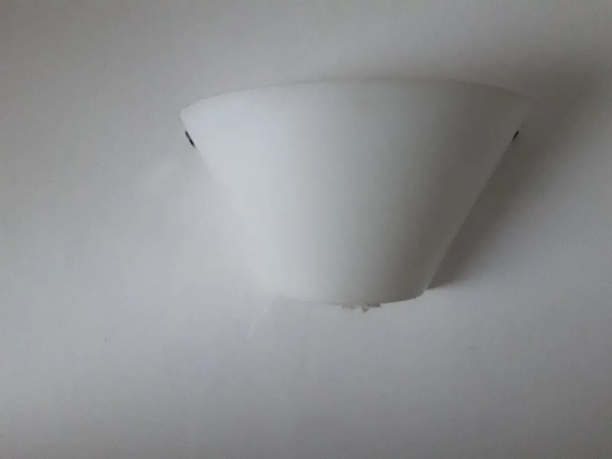 2 glass wall lights perfect working order - Image 3