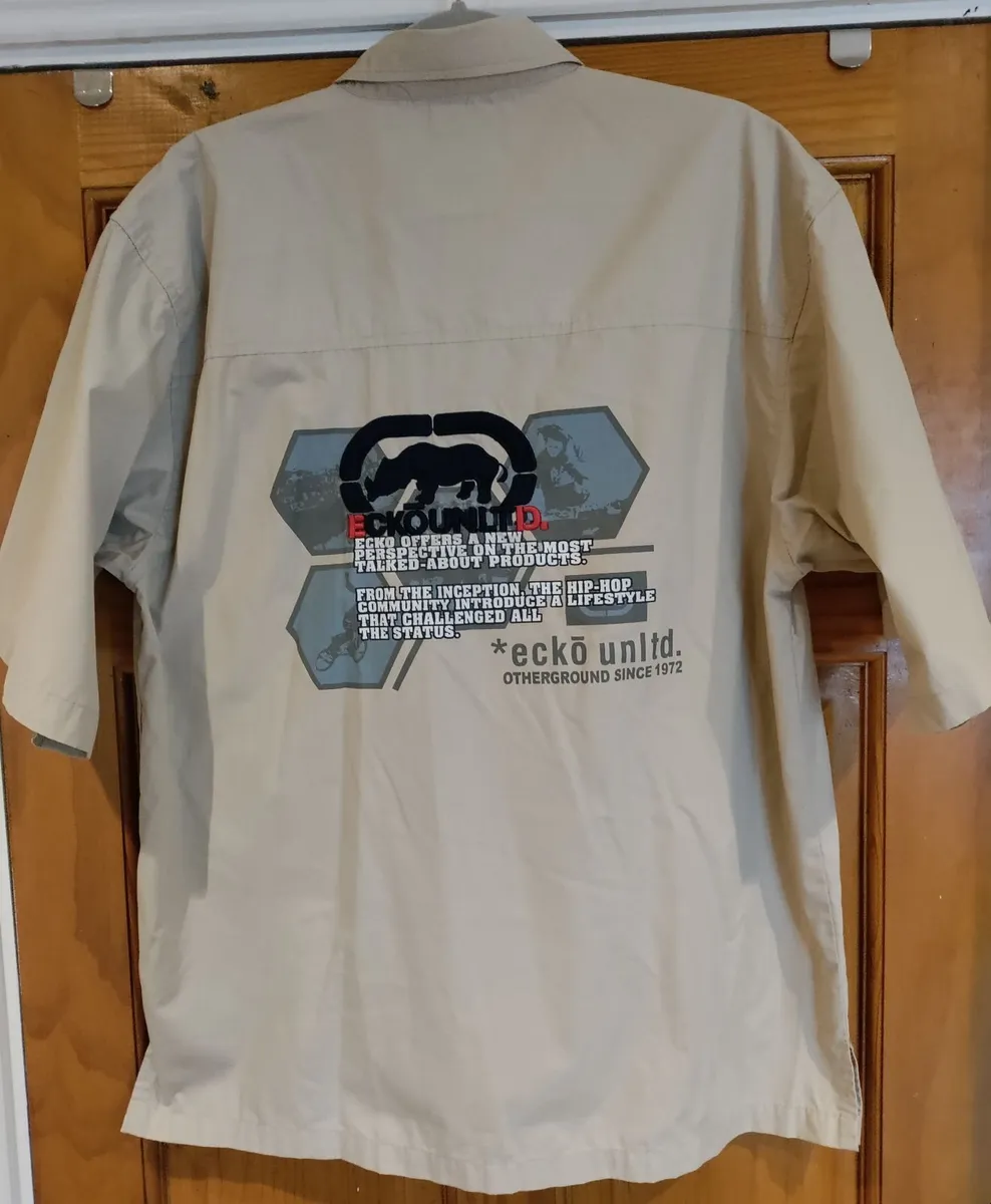 Marc Ecko Unltd S/S shirt L - Image 1