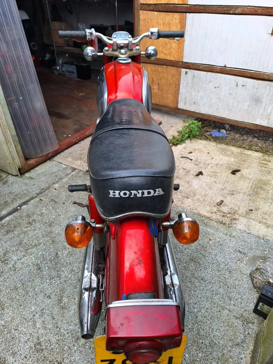 Honda CD175 - Image 4