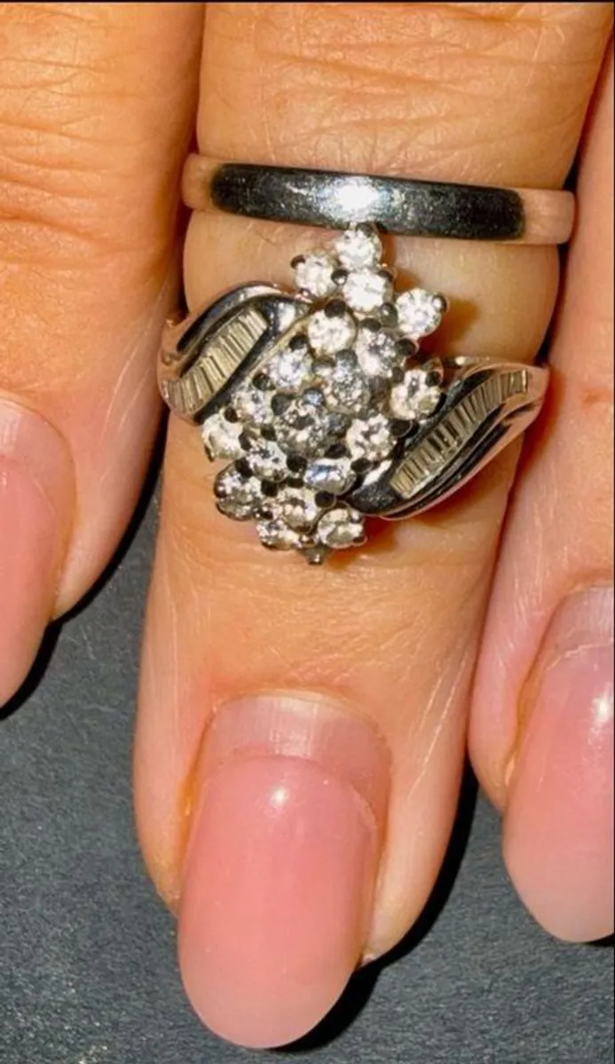 Engagement Ring & Wedding Band - Image 3