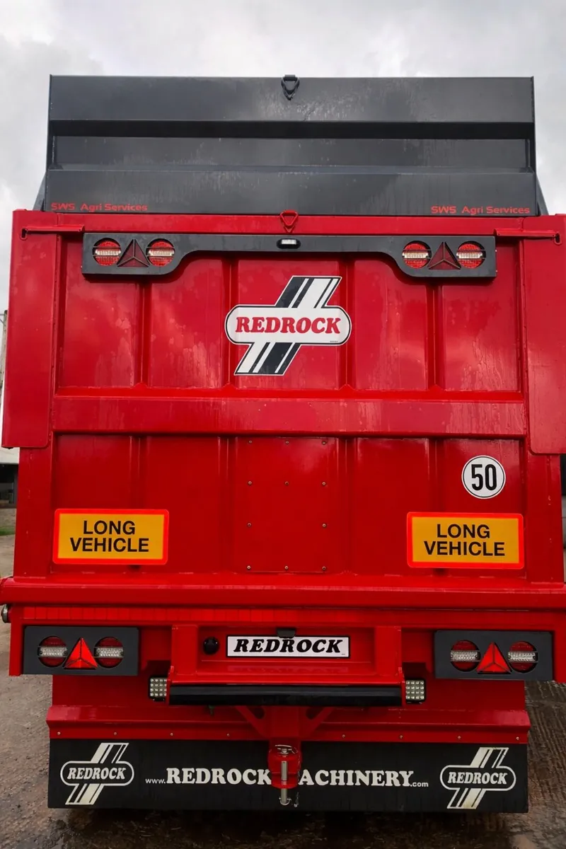 Red rock 22f silage trailer - Image 3