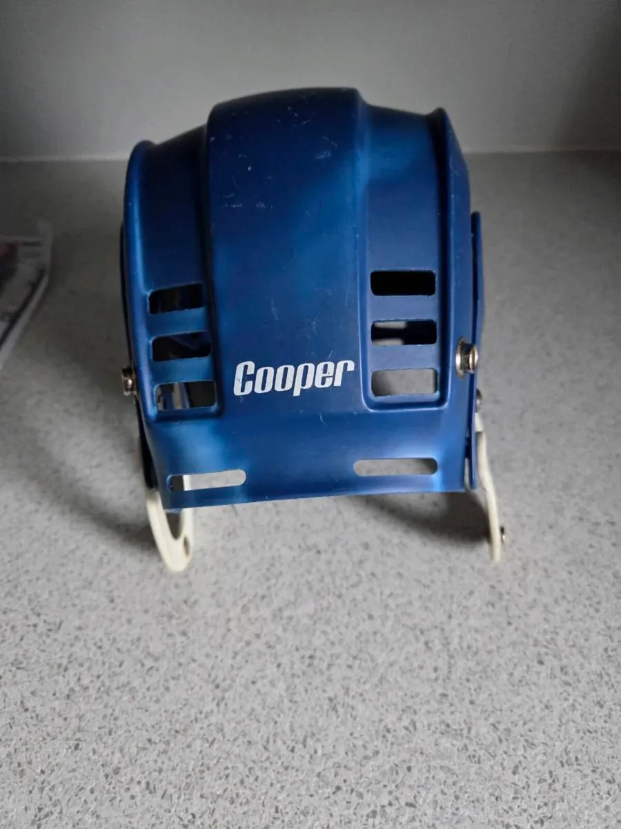 Cooper SK100 Junior Helmet - Image 3