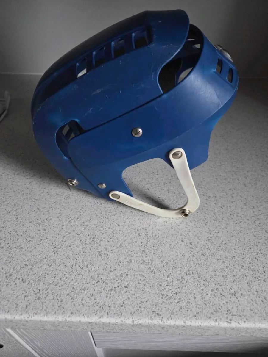 Cooper SK100 Junior Helmet - Image 4