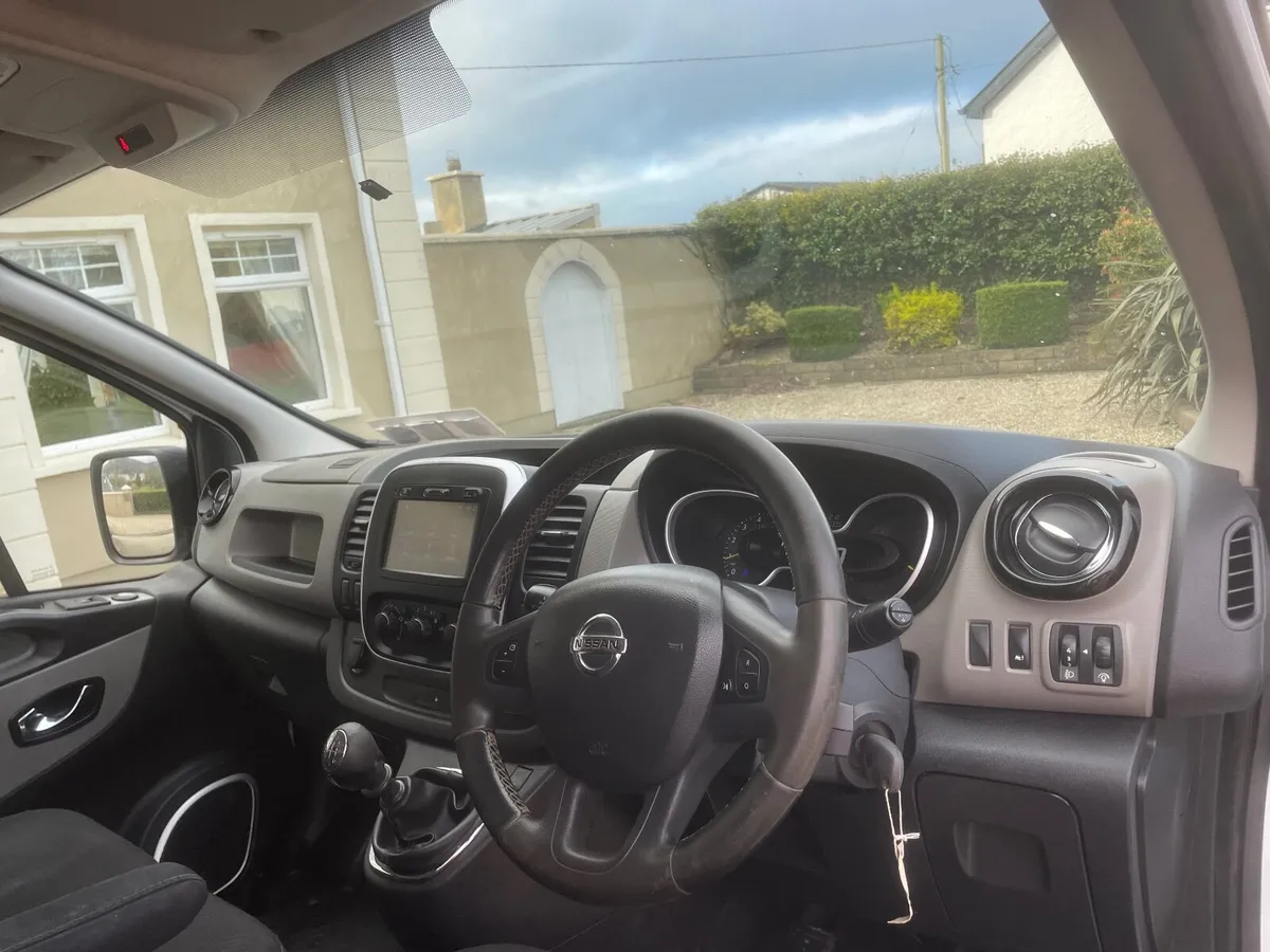 Nissan NV300 2017 - Image 4